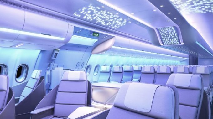 Air travel: how light on board affects our comfort